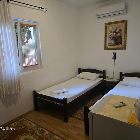 Guesthouse Djacic Budva Quarto foto